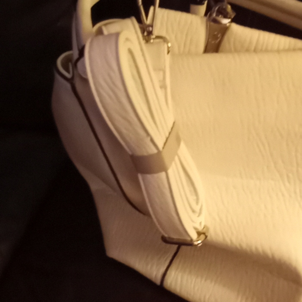 New Black Rivet Purse - Picture 5 of 5